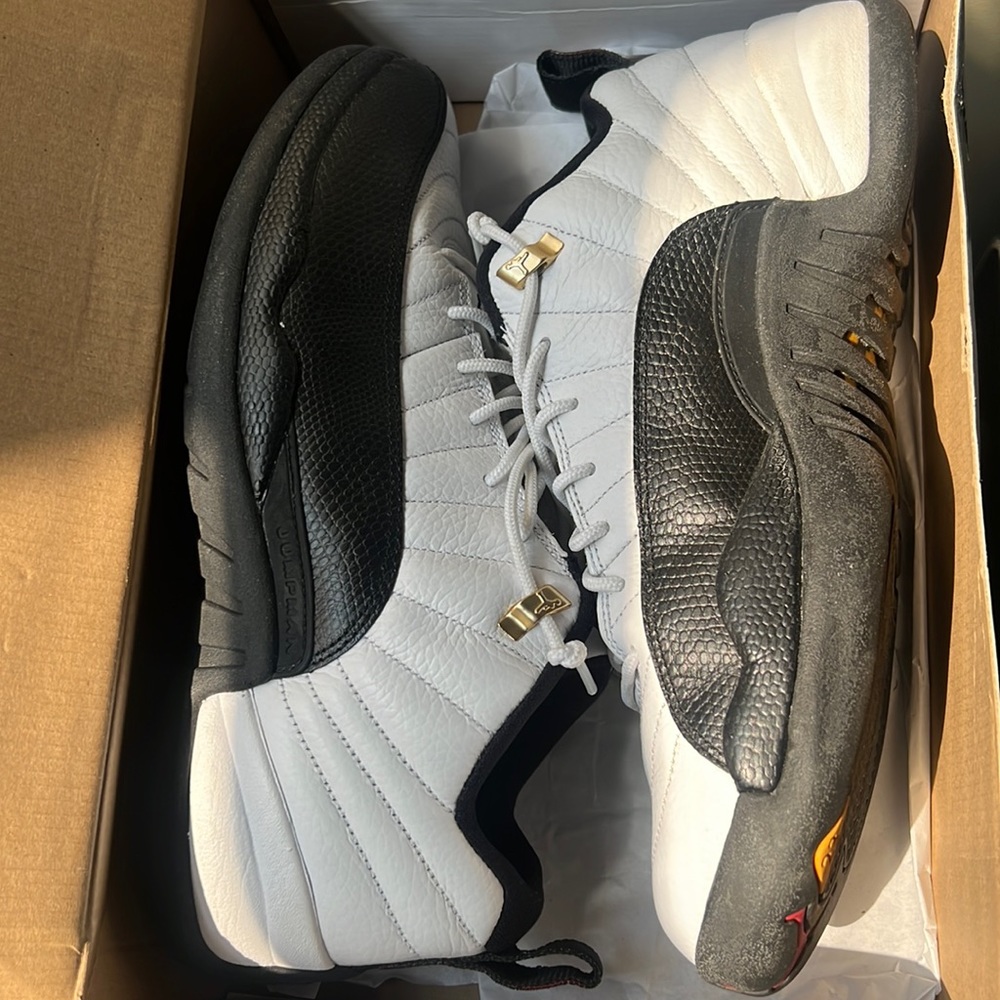 Jordan 12 Retro Low Taxis